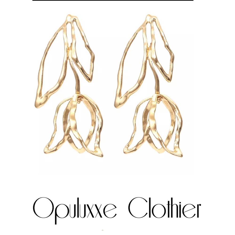 {Gold Plated} Tulip Fleur Earrings -Studs